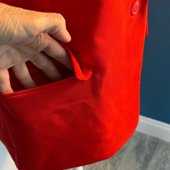 Nine West Vibrant Red Sleeveless Vest - Picture 3 of 6